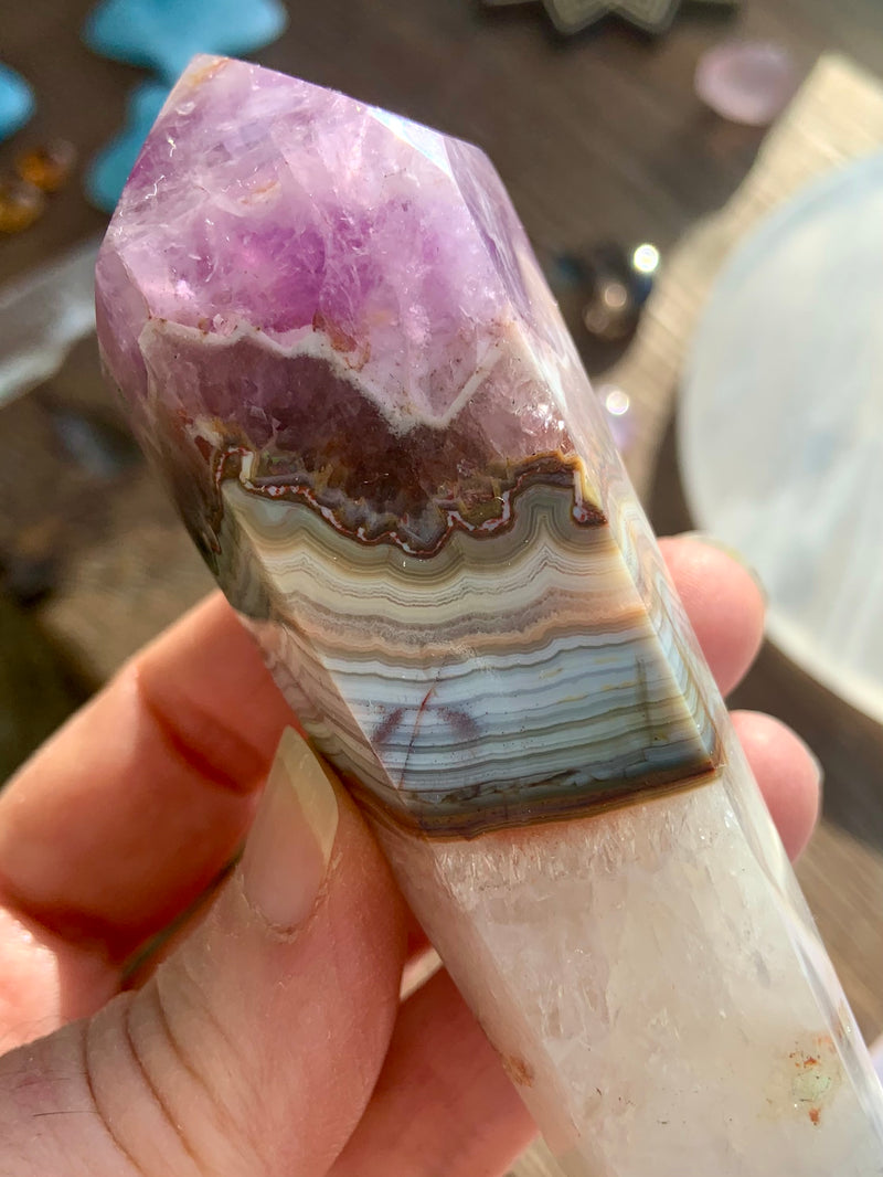 Mexican Crazy Lace Agate in Amethyst Wand