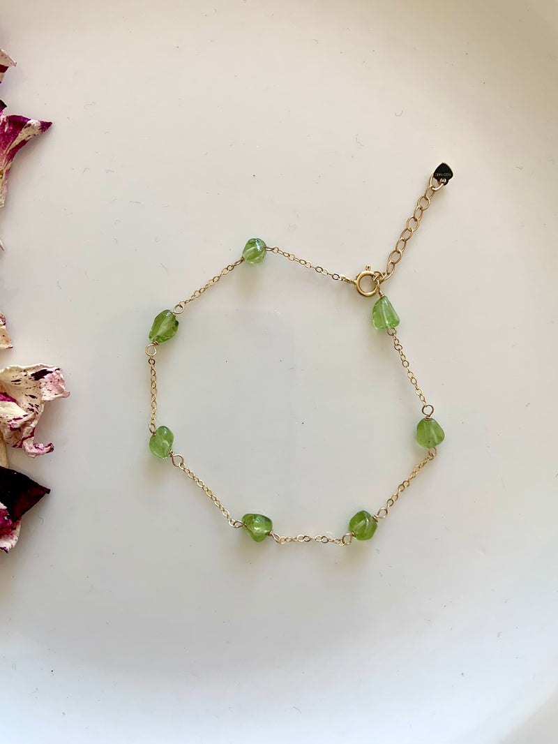 Dainty Peridot Satellite Bracelet