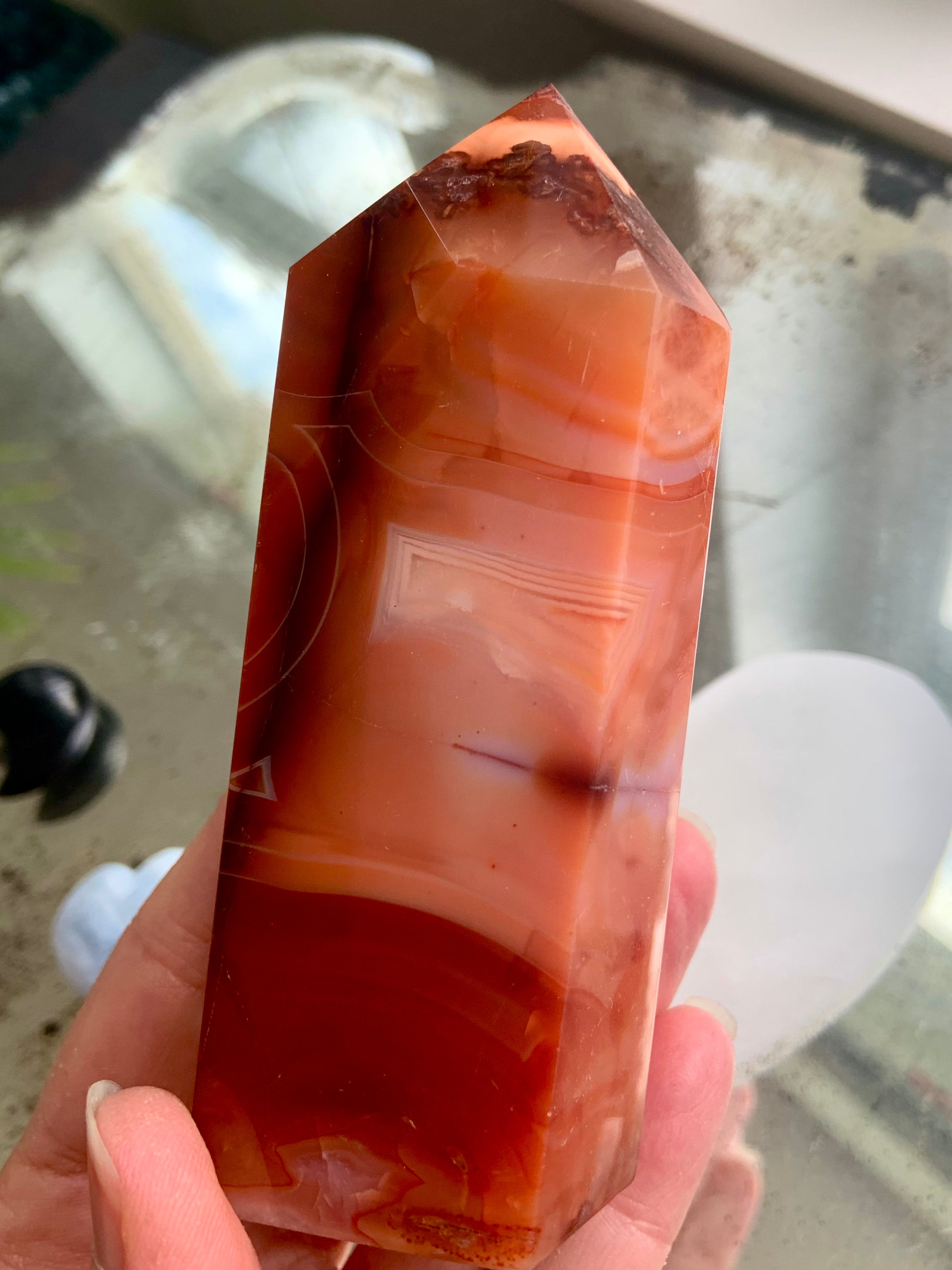 Graphic Pattern Carnelian Tower