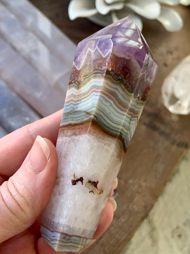 Mexican Crazy Lace Agate in Amethyst Wand