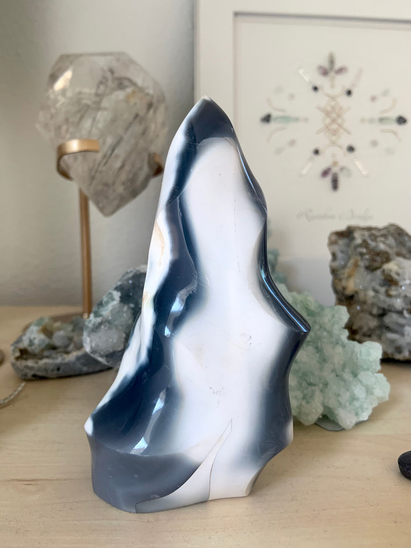 Big Orca Agate Flame