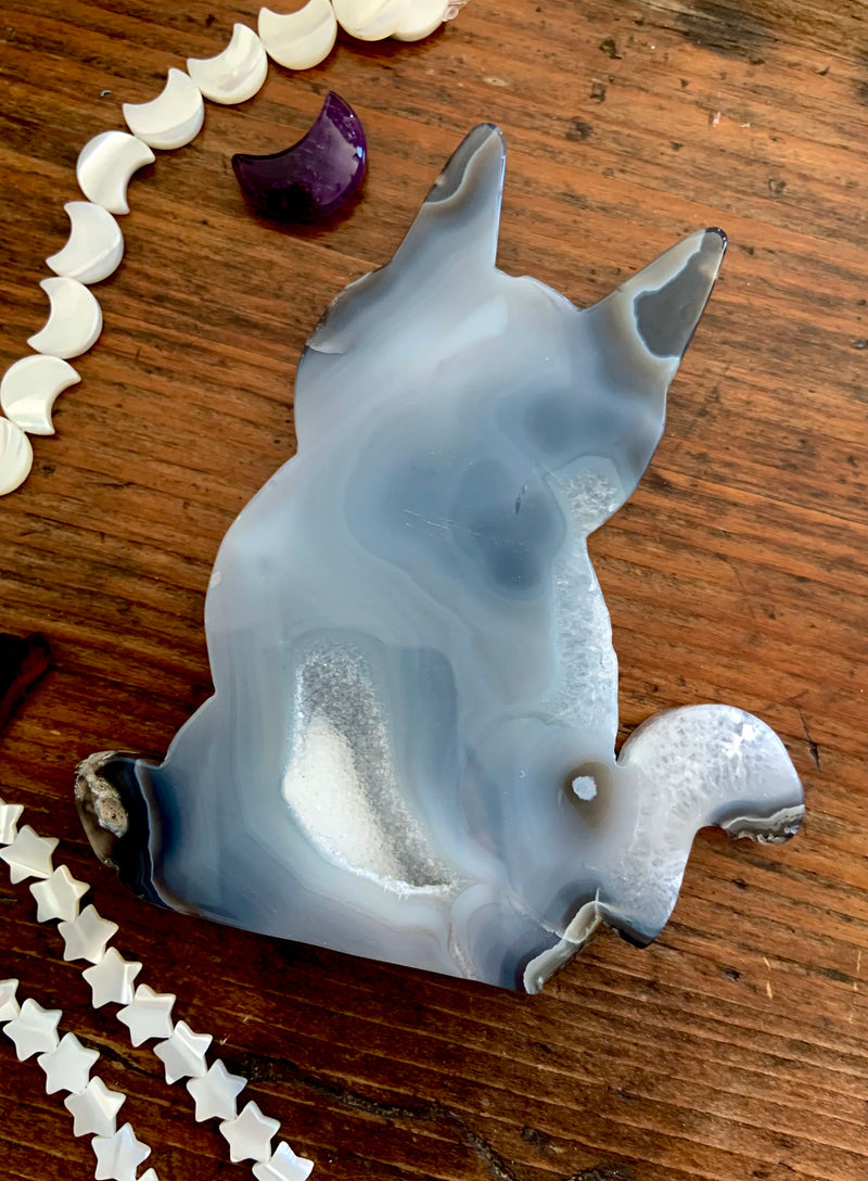 Druzy Agate Cat Carving