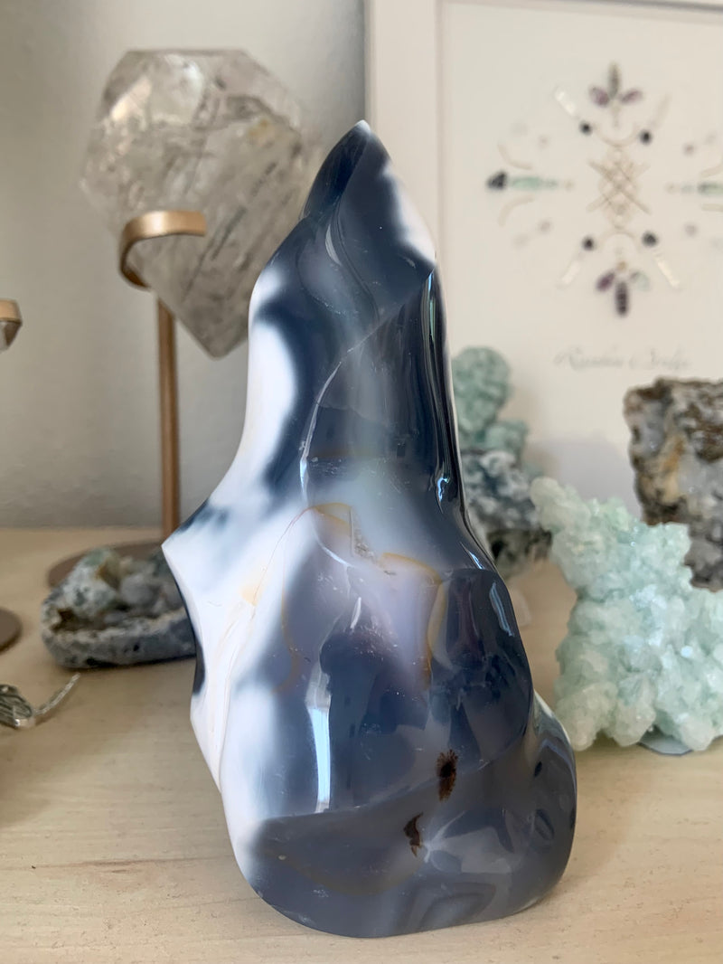 Big Orca Agate Flame