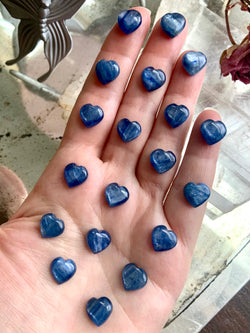 Tiny Blue Kyanite Hearts, High Quality mini sized kyanite crystal cabochons with saturated color + nice flash