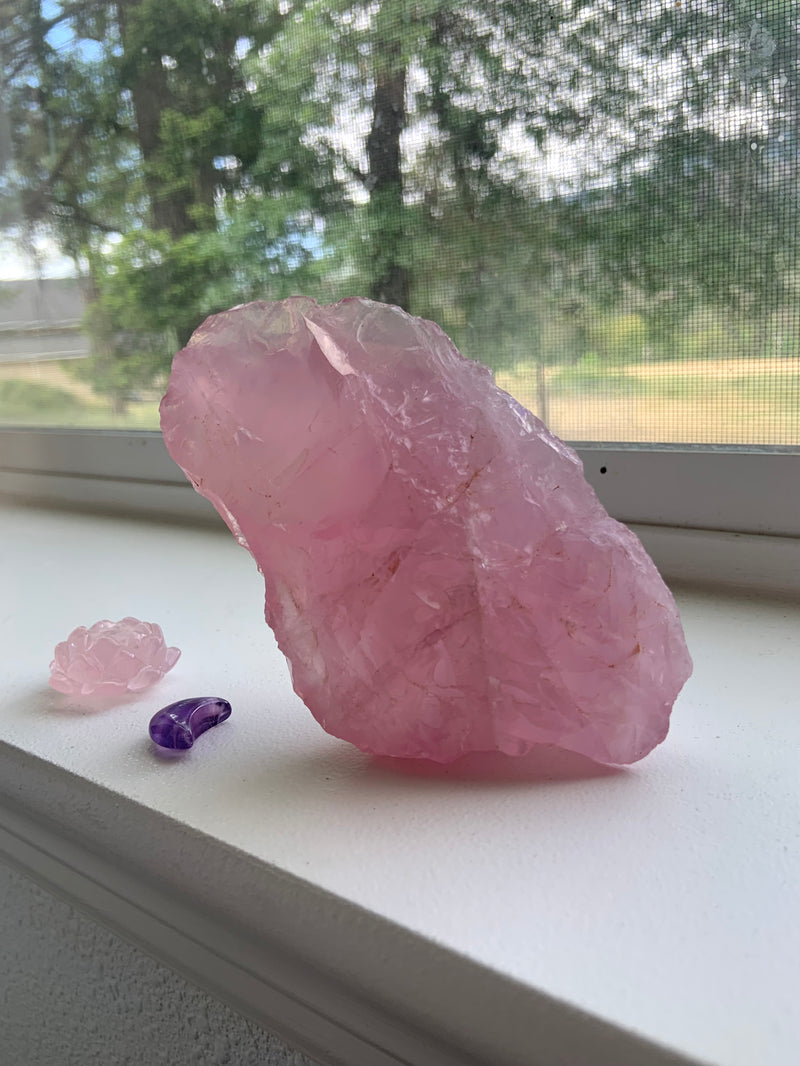 Gemmy High Quality Rose Quartz Chunk