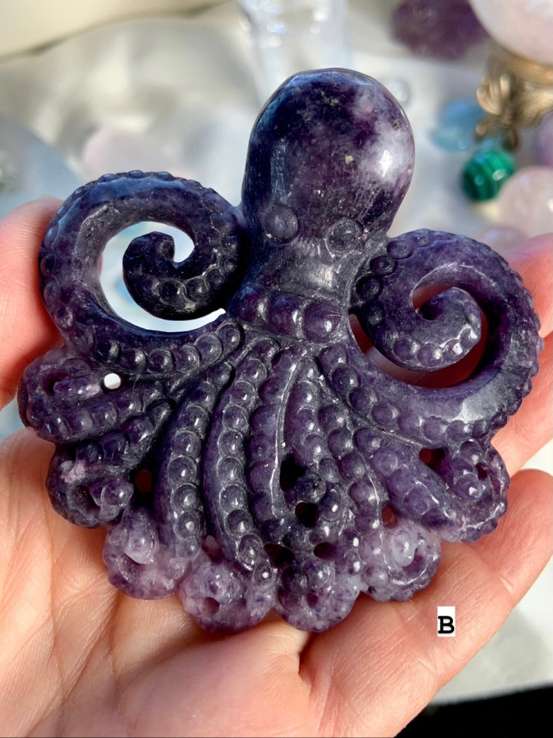 LEPIDOLITE OCTOPUS ~ Hand-Carved Crystal Octopus