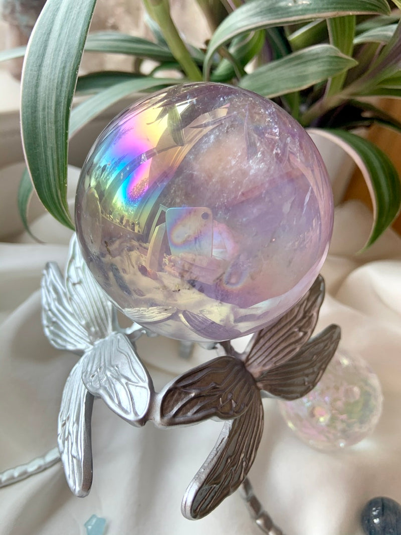 Beautiful Silver Metal Dragonfly Sphere Stand