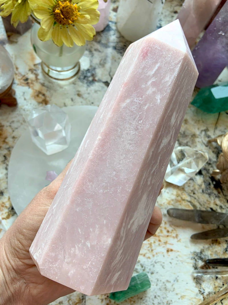 Dreamy XL Pink Opal Tower