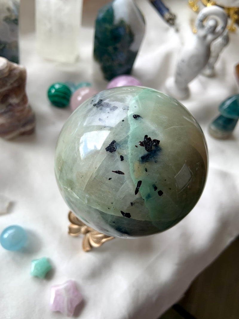 Green Moonstone Sphere with Blue Flash
